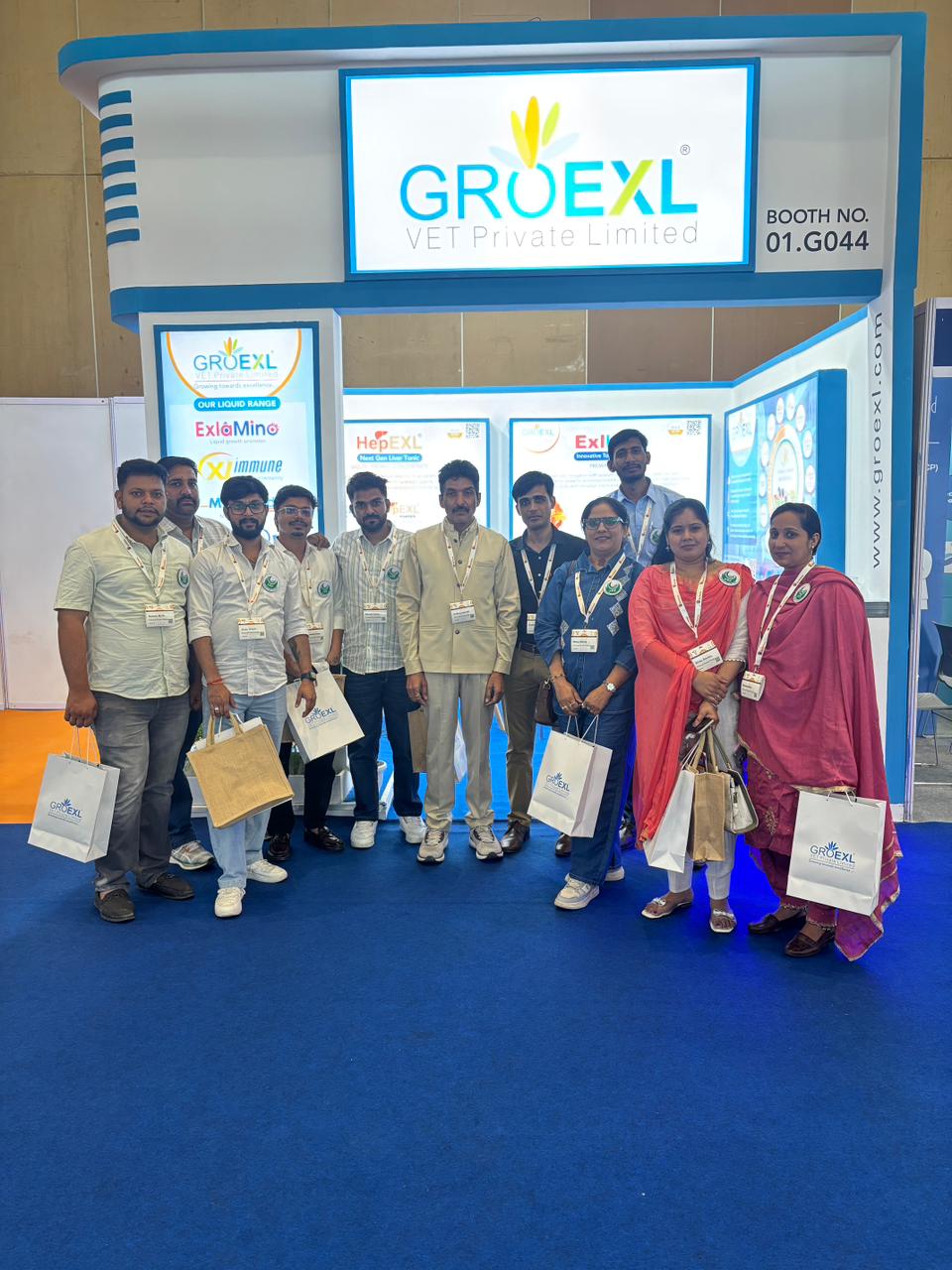 GroEXL Vet Booth Visit